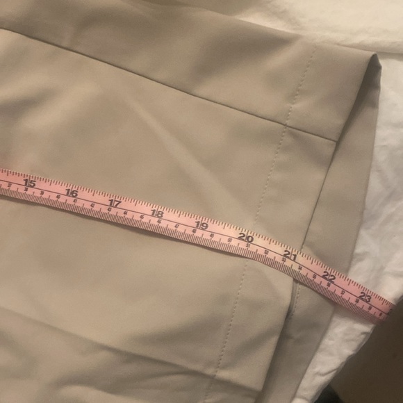 Callaway Tan Golf Shorts - Picture 5 of 5